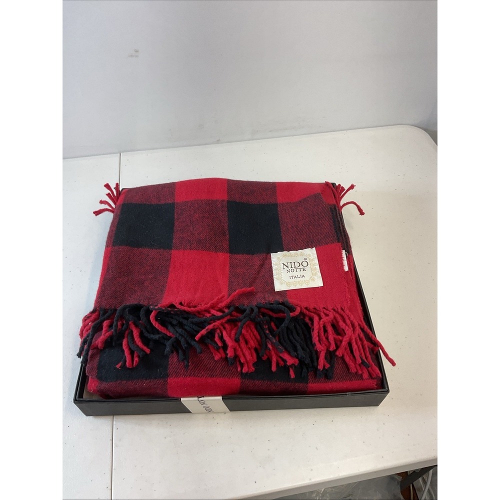 NIDO NOTTE ITALY Red Plaid Throw Blanket NEW in Elegant Gift Box 51"x67"